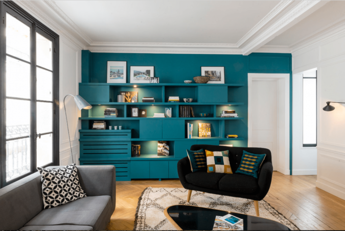 Teal accent wall 15+ Outdated Home Decorating Trends Coming Back - 20