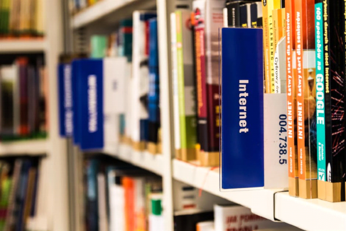 books library university course foundation year 6 Main Advantages of Your Foundation Year - 2