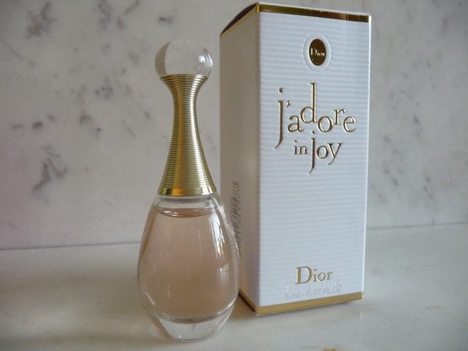 15 Stunning Fragrances for Women 9 perfume Christian Dior J’adore Eau de Parfum 2 15 Stunning Fragrances for Women - 9