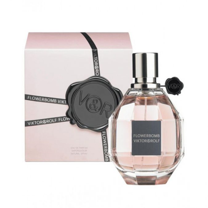 15 Stunning Fragrances for Women 3 perfume Viktor Rolf Flowerbomb 15 Stunning Fragrances for Women - 3