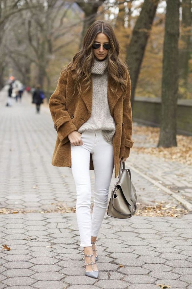 women-outfit-of-different-textures-675x1013 70+ Elegant Winter Outfit Ideas for Business Women