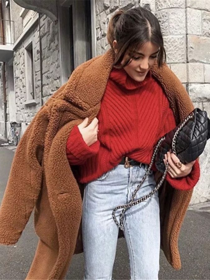 women outfit with oversized coat 70+ Elegant Winter Outfit Ideas for Business Women - 7