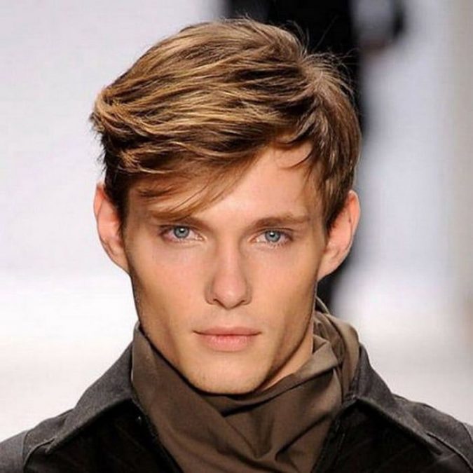 Side-swept-fringe-haircut-men-675x675 10 Best Men's Haircuts According to Face Shape in 2020