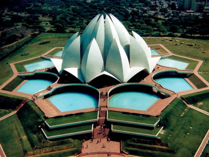 6 Top Reasons to Visit India 6 The Lotus Temple in New Delhi India 6 Top Reasons to Visit India - 6