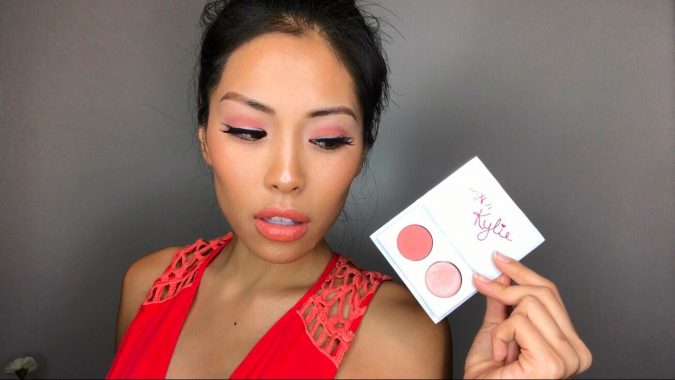 15 Must-have Beauty Products in Your Handbag 27 The blush on the mini kit 15 Must-have Beauty Products in Your Handbag - 27