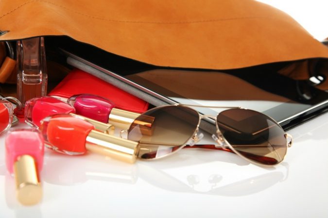 bag-1-675x449 15 Must-have Beauty Products in Your Handbag
