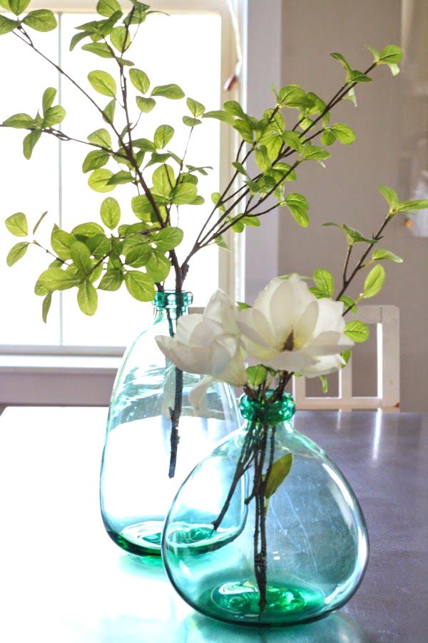 glass-vases Top 18 Creative Kitchen Decoration Tricks No One Told You About