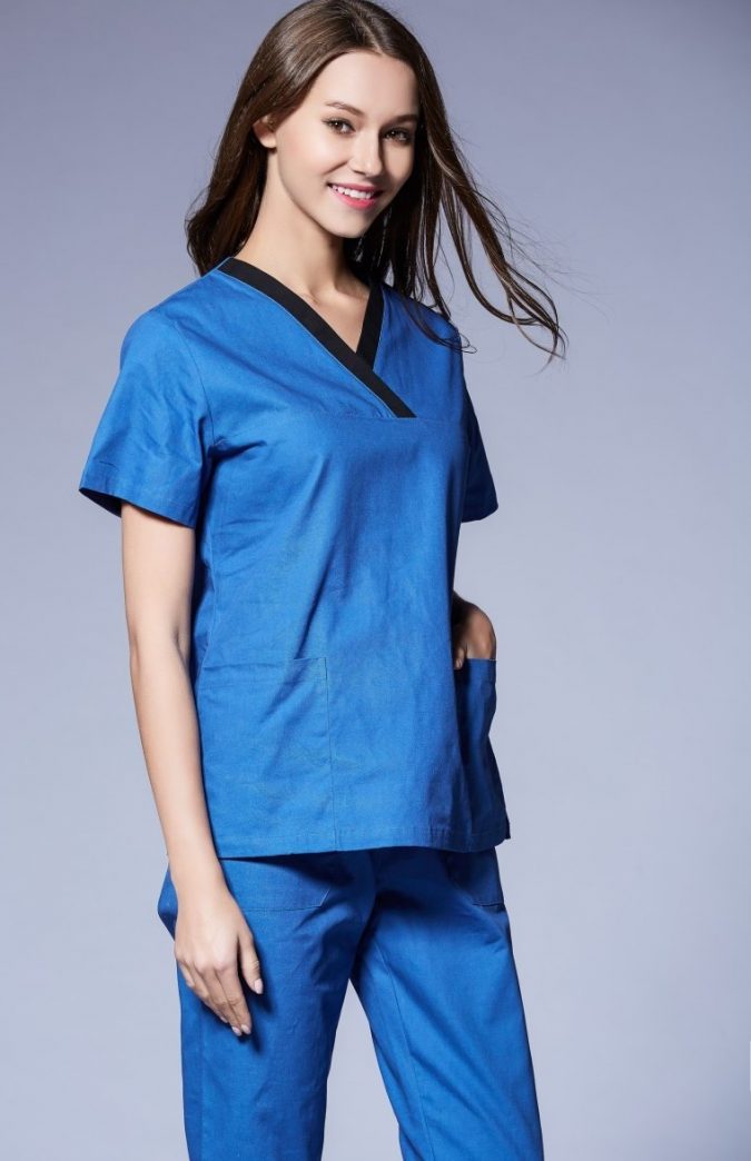 12 Gift Ideas for Your Favorite Medical Professional 2 medical scrub 2 12 Gift Ideas for Your Favorite Medical Professional - 2