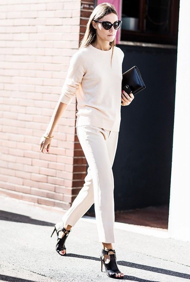monochrome-work-outfit 80+ Elegant Summer Outfit Ideas for Business Women