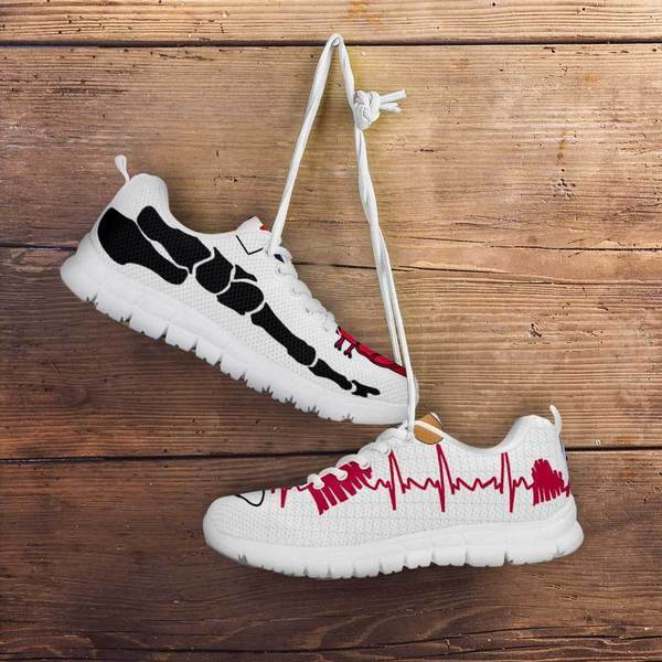 12 Gift Ideas for Your Favorite Medical Professional 22 nursing sneakers 12 Gift Ideas for Your Favorite Medical Professional - 22