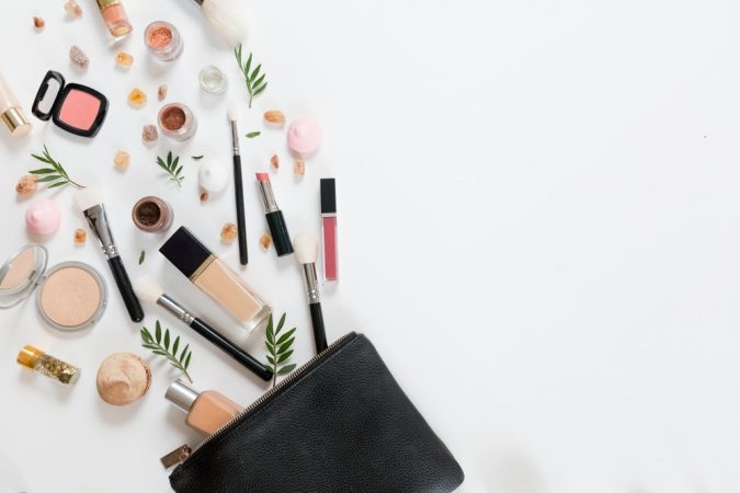 15 Must-have Beauty Products in Your Handbag 30 skin products 15 Must-have Beauty Products in Your Handbag - 30