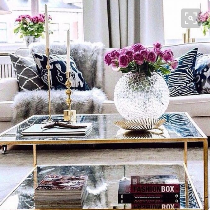 small living room metallic vase Best 14 Tips to Follow When Planning a Small Living Room - 15