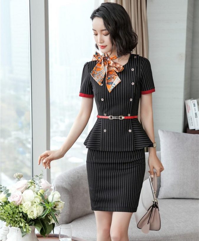 summer-outfit-women-business-suit-675x816 80+ Elegant Summer Outfit Ideas for Business Women