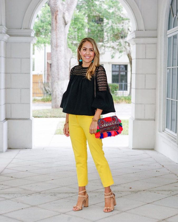 summer work outfit black top yellow pants 80+ Elegant Summer Outfit Ideas for Business Women - 26