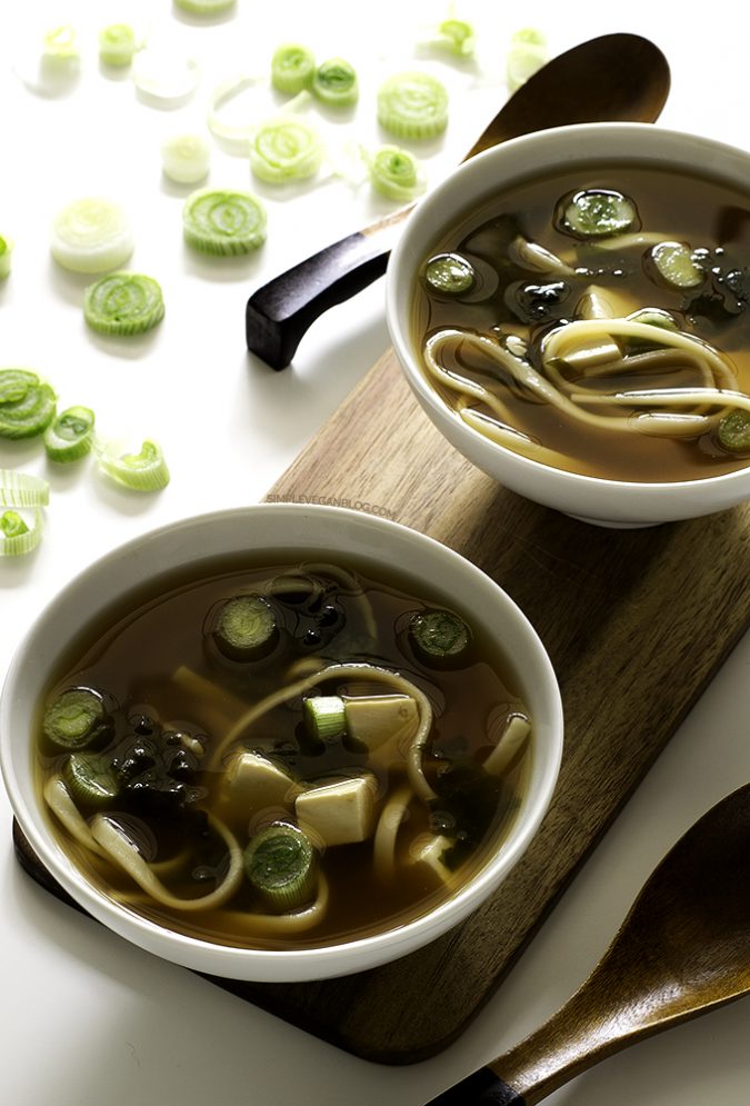 vegan-Miso-soup-675x995 14 Easy Tricks for Anyone Who Likes Vegetarian Food