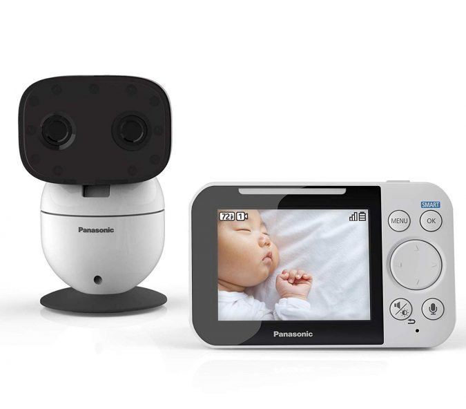 Baby monitor e1552322488392 7 Trendy Gifts for The New Mom - 1