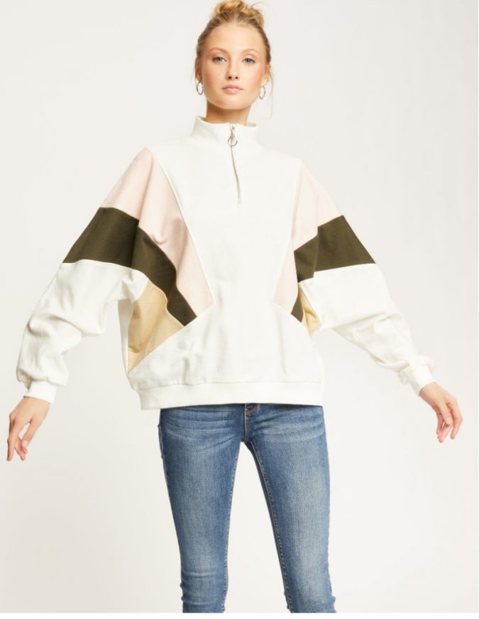 10 Stunning Women Outfit Ideas 24 oversized sweatshirt 2 10 Stunning Women Outfit Ideas - 24