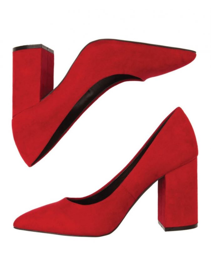 10 Stunning Women Outfit Ideas 28 red shoes 10 Stunning Women Outfit Ideas - 28