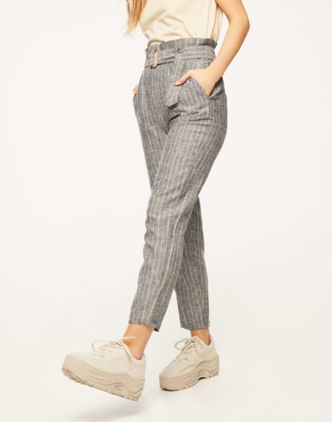10 Stunning Women Outfit Ideas 14 striped pants 10 Stunning Women Outfit Ideas - 14