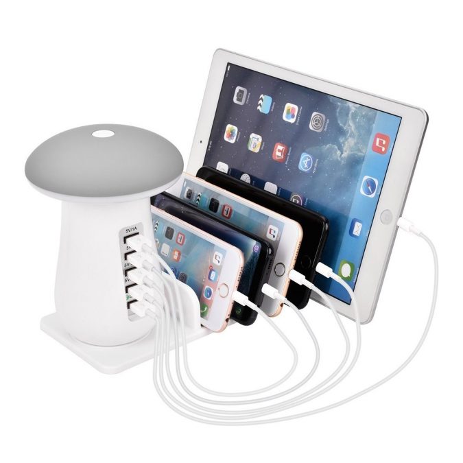 4 Cool Things to Giveaway at a Booth 10 USB Chargers 4 Cool Things to Giveaway at a Booth - 10