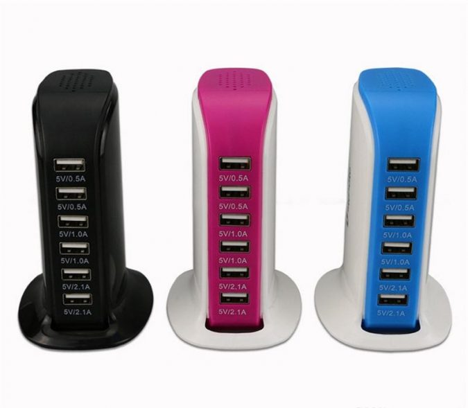 USB Chargers. 1 4 Cool Things to Giveaway at a Booth - 9
