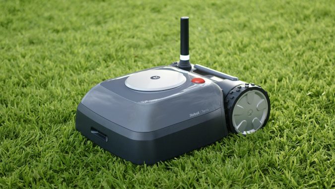 Why It's Time for Smart Home Upgrades? 5 automated landscaping Why It's Time for Smart Home Upgrades? - 5