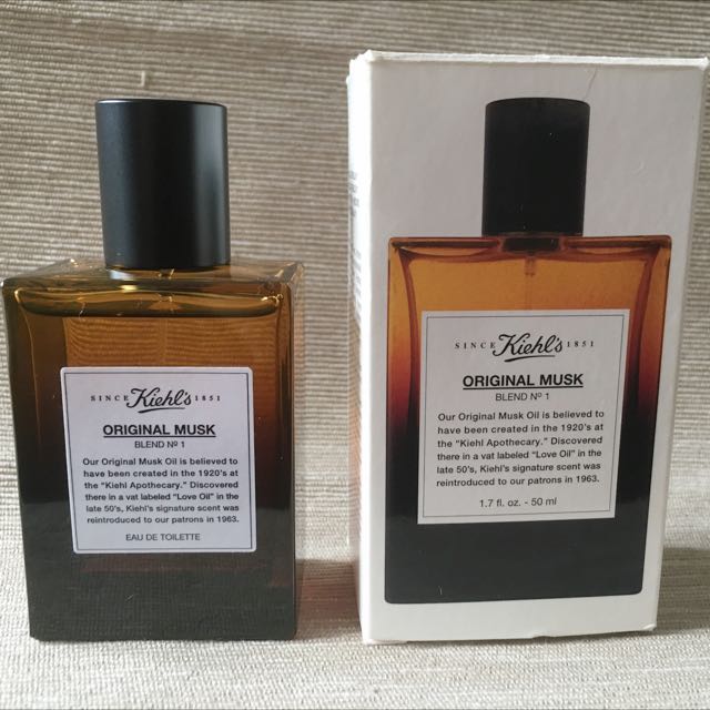 kiehl original musk perfume Top 10 Fragrances Aid in Turning Men On! - 11