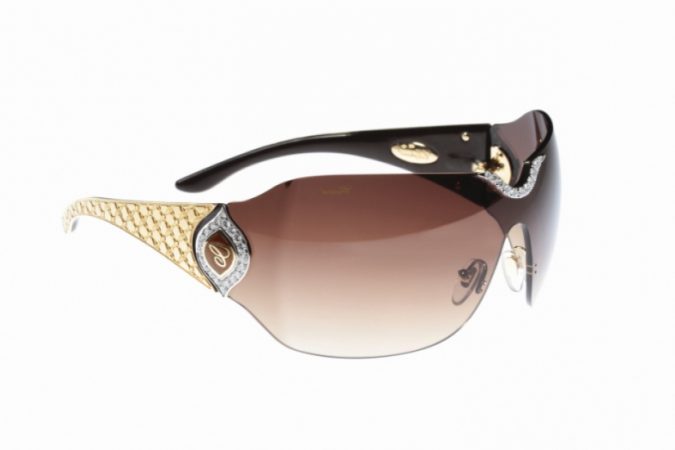 Chopard-De-Rigo-vision-sunglasses-e1559087198108-675x450 Top 10 Most Luxurious Sunglasses Brands