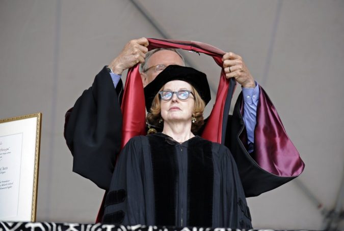 Top 10 Best Arts and Culture Journalists in the World 6 Roberta Smith Top 10 Best Arts and Culture Journalists in the World - 6