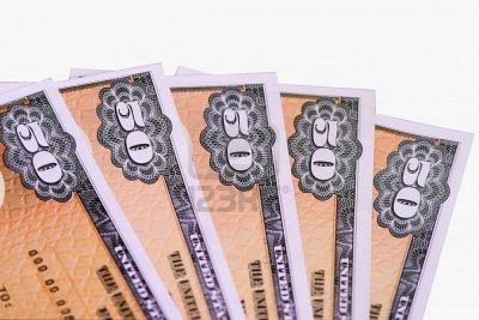 Top 10 Smartest Low Risk Ways to Invest Money 18 Savings Bond for the US Top 10 Smartest Low Risk Ways to Invest Money - 18