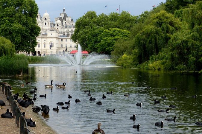8 Best Travel Destinations in June 19 St. James Park in London 8 Best Travel Destinations in June - 19