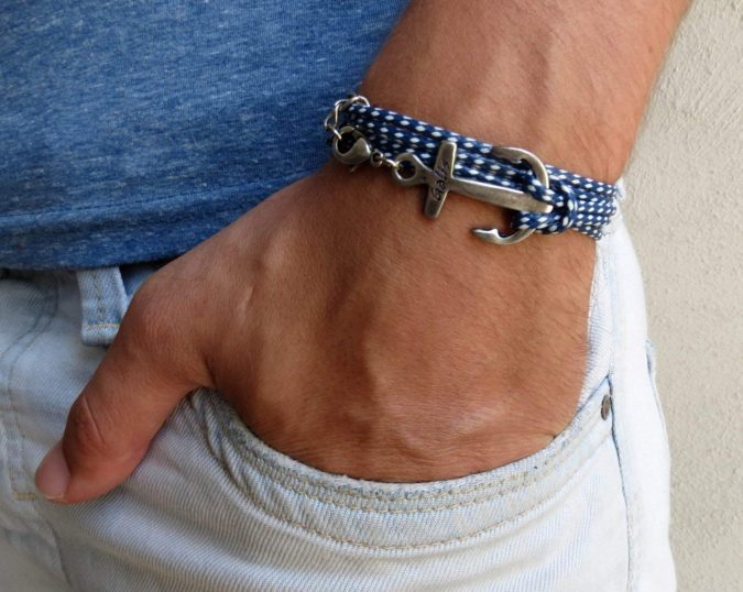 10 Accessories Every Man Should Own 20 men accessories slender silver bracelet 10 Accessories Every Man Should Own - 20