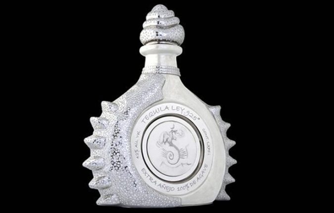 platenium Tequila bottle 10 Most Luxury Dishes Only for Billionaires - 2
