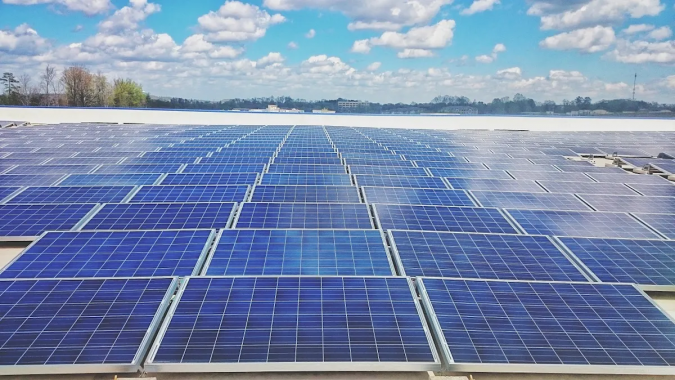 10 Reasons You Must Change to Solar Energy 19 solar panels solar farm solar energy 10 Reasons You Must Change to Solar Energy - 19