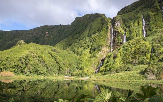 Azores-Islands-2-675x423 Top 10 Most Luxurious Cruises for Couples