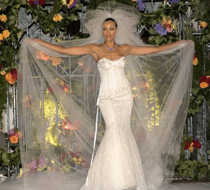 Martin Katz Diamond Wedding Dress Top 10 Most Expensive Wedding Dress Designers - 53