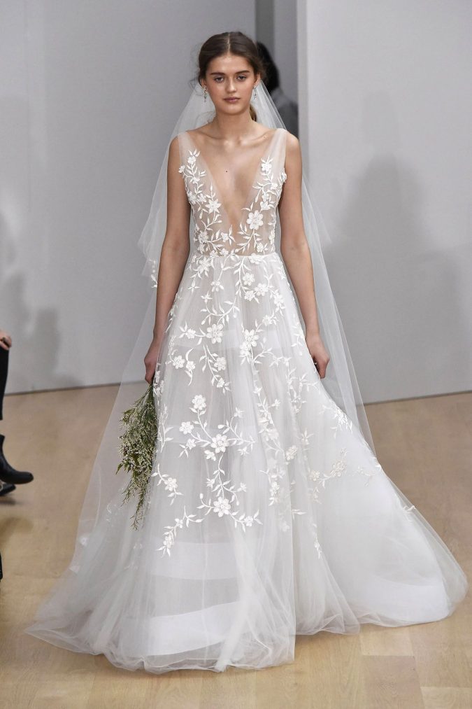 Oscar-De-La-Renta-design-675x1013 Top 10 Most Expensive Wedding Dress Designers in 2022