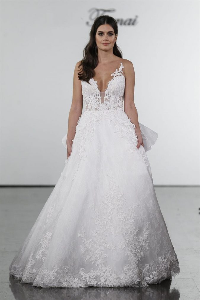Pnina Tornai wedding dress. Top 10 Most Expensive Wedding Dress Designers - 6