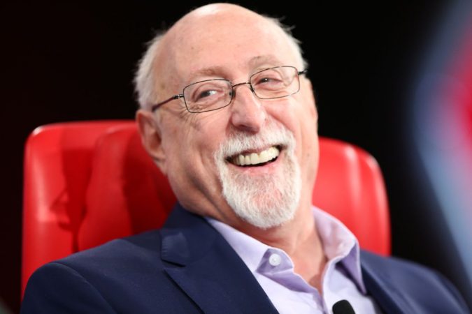 Top 10 Best Technology Journalists in the World 9 Walt Mossberg.. Top 10 Best Technology Journalists in the World - 9
