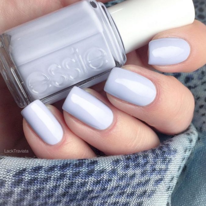 pastel grey nails 3 +60 Hottest Nail Design Ideas for Your Graduation - 25