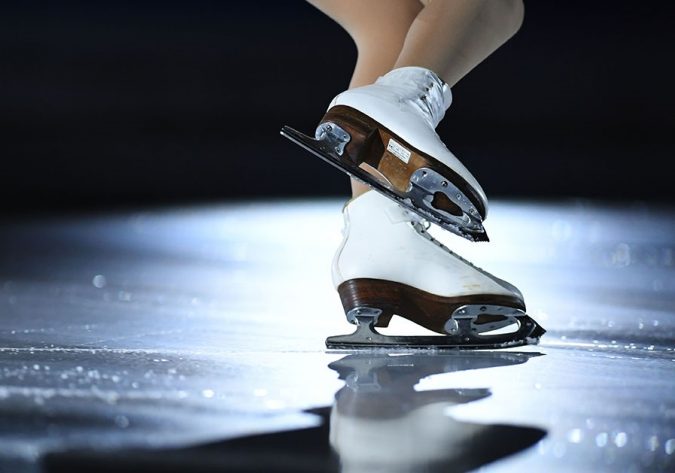 How to Find the Perfect Pair of Figure Skates for You 6 skating books lifestyle scoail How to Find the Perfect Pair of Figure Skates for You - 6