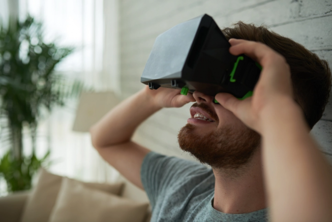 5 Ways You Can Use Virtual Reality in the Workplace 3 Customer experience virtual reality 5 Ways You Can Use Virtual Reality in the Workplace - 3