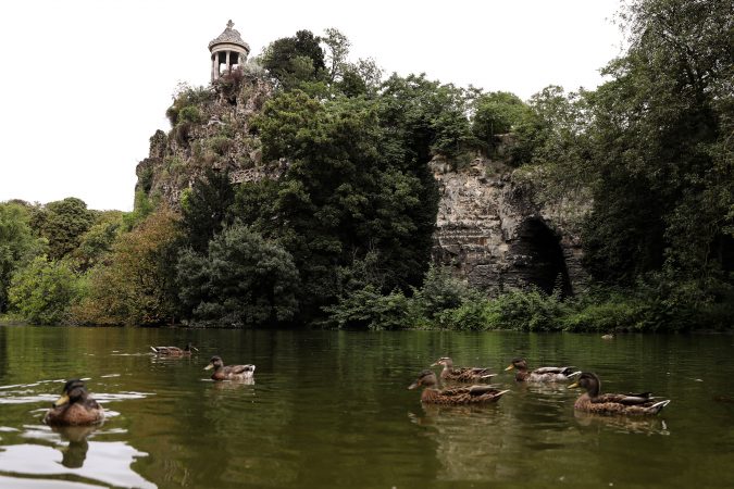 Parc des Buttes Chaumont paris 5 Most Romantic Getaways for You and Your Loved One - 5