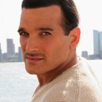 Top 10 Best Celebrity Wardrobe Stylists 15 Phillip Bloch Top 10 Best Celebrity Wardrobe Stylists - 15