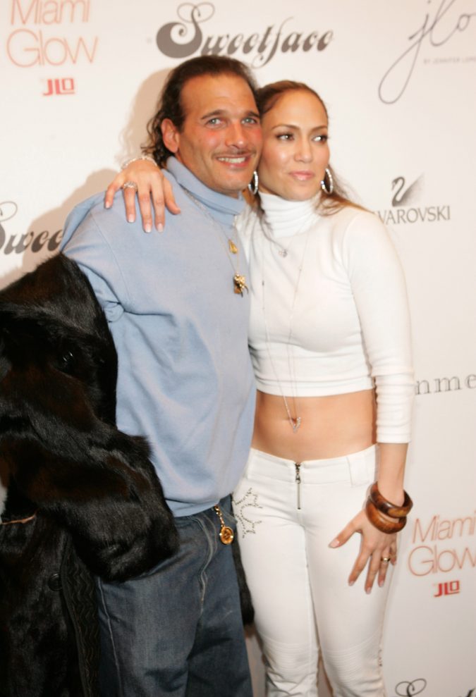 Top 10 Best Celebrity Wardrobe Stylists 17 Phillip Bloch. Top 10 Best Celebrity Wardrobe Stylists - 17