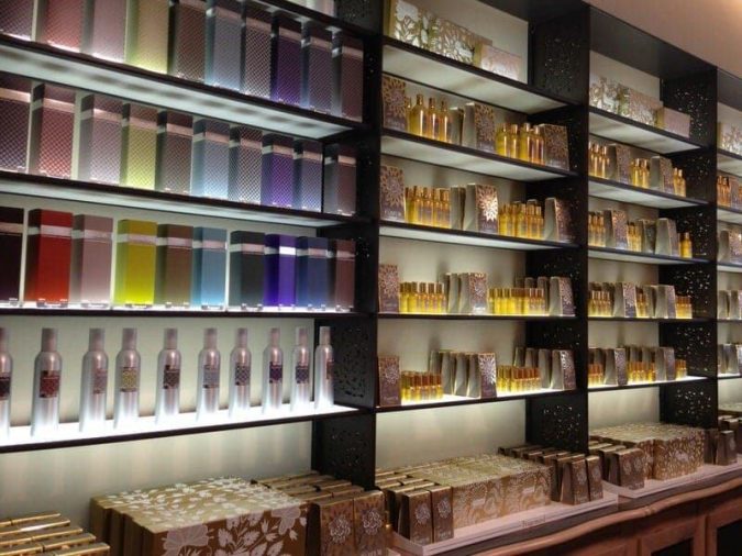 A Man's Ultimate Guide to Choosing the Best Fragrance 4 fragrance store A Man's Ultimate Guide to Choosing the Best Fragrance - 4