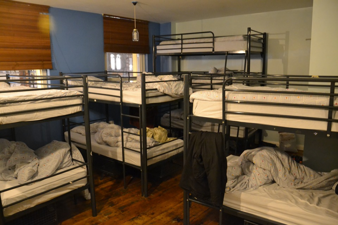 Critters: Dealing With Bed Bugs and Other Unwanted Guests 3 beds bed bugs Critters: Dealing With Bed Bugs and Other Unwanted Guests - 3