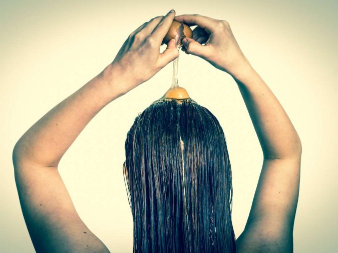 15 Natural Hair Beauty Tips for All Hair Types 28 egg for hair 15 Natural Hair Beauty Tips for All Hair Types - 28