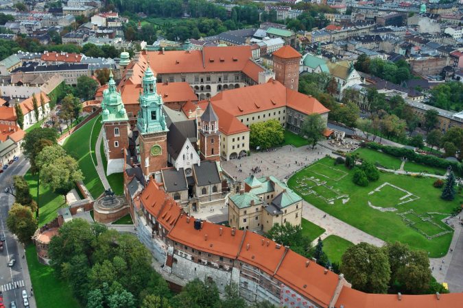 krakow-Wawel-Castle-complex-675x450 Top 12 Unforgettable Things to Do in Krakow