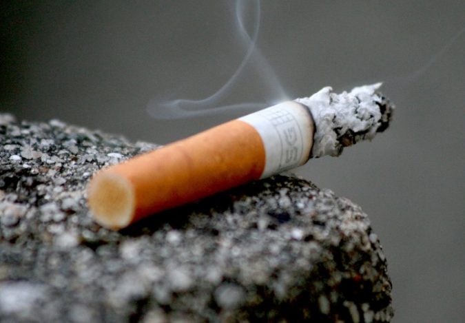 Top 15 Medical Uses of CBD Oil That You Should Know 12 smoking cigarette addiction Top 15 Medical Uses of CBD Oil That You Should Know - 12